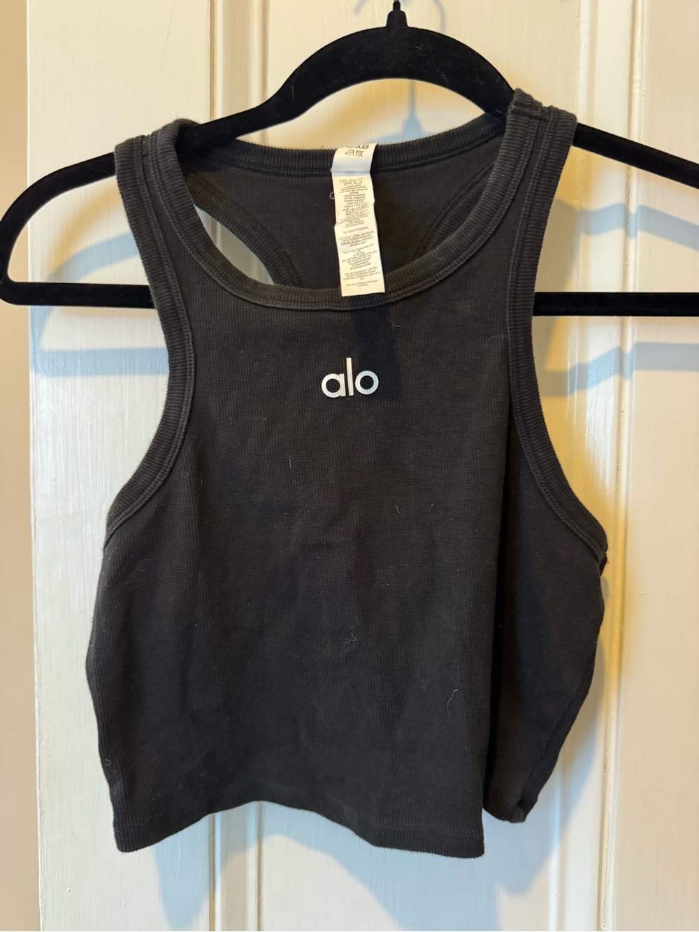 ALO Yoga Black Ribbed Racerback Crop Tank Size M